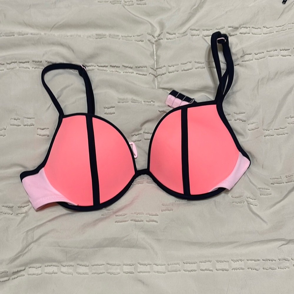 Victoria secret bikini top 36C